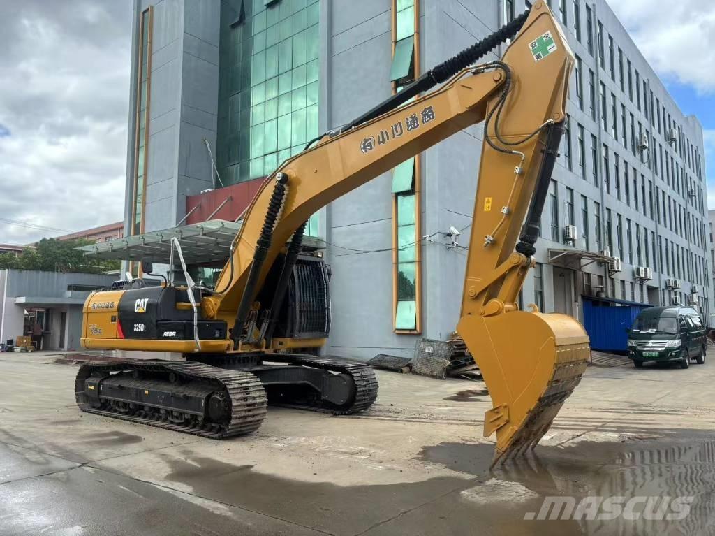 CAT 325 D Гусеничні екскаватори
