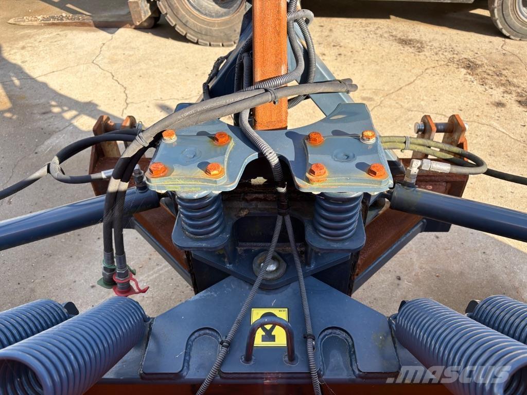  Ozamet  TR32 Снігоочищувальні ножі та плуги