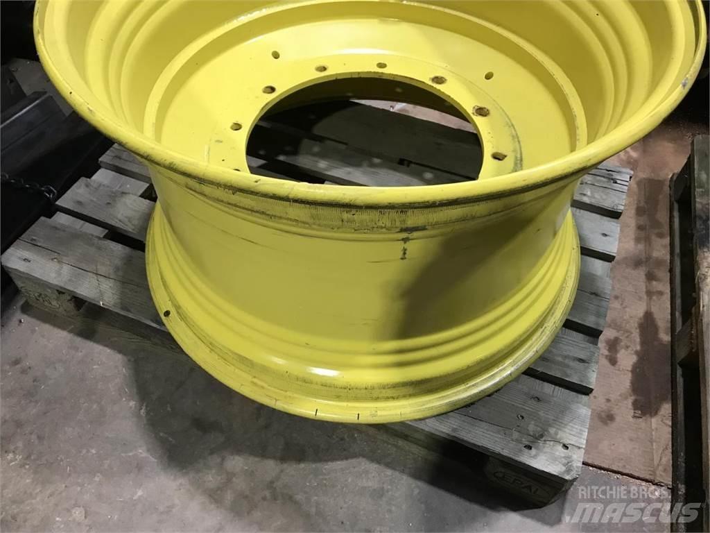 John Deere 20x34 Колеса