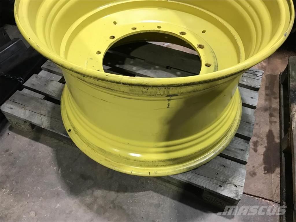 John Deere 20x34 Колеса