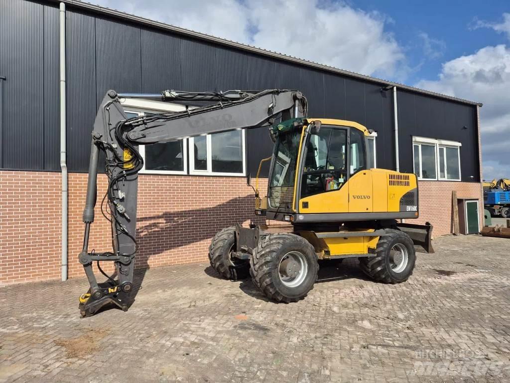 Volvo EW160C Колісні екскаватори