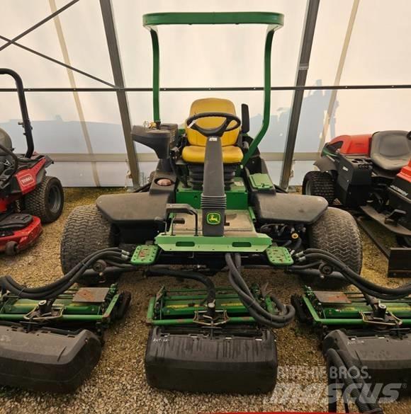 John Deere 8700 Косарки фарватера
