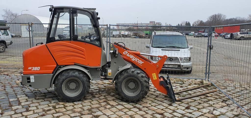 Weycor AR 380 Фронтальні навантажувачі
