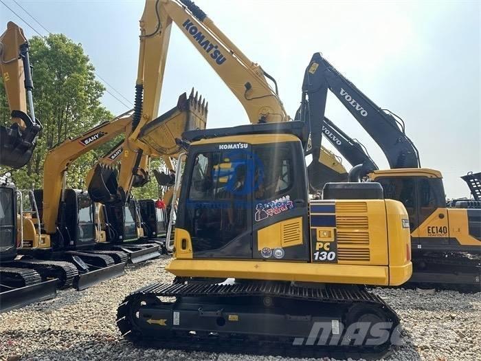 Komatsu PC 130 Гусеничні екскаватори