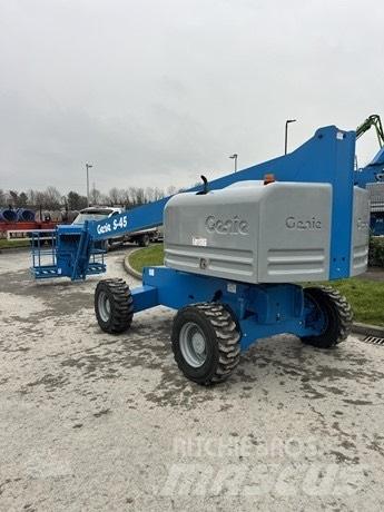 Genie S 45 Телескопічні підйомники