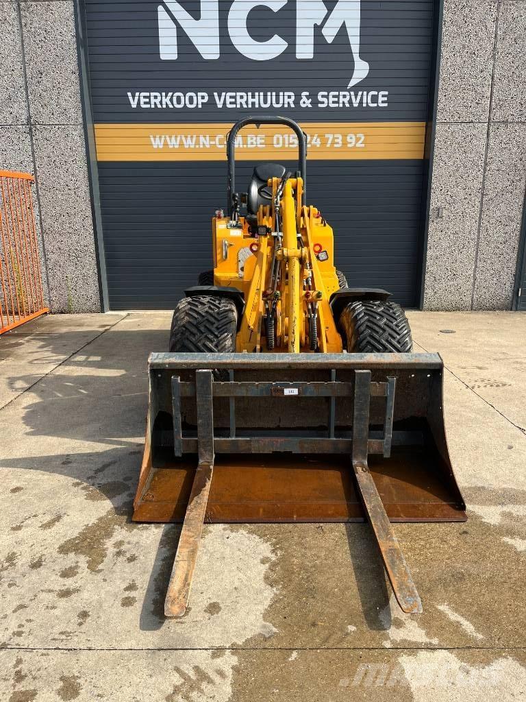 Knikmops KM 250 Фронтальні навантажувачі