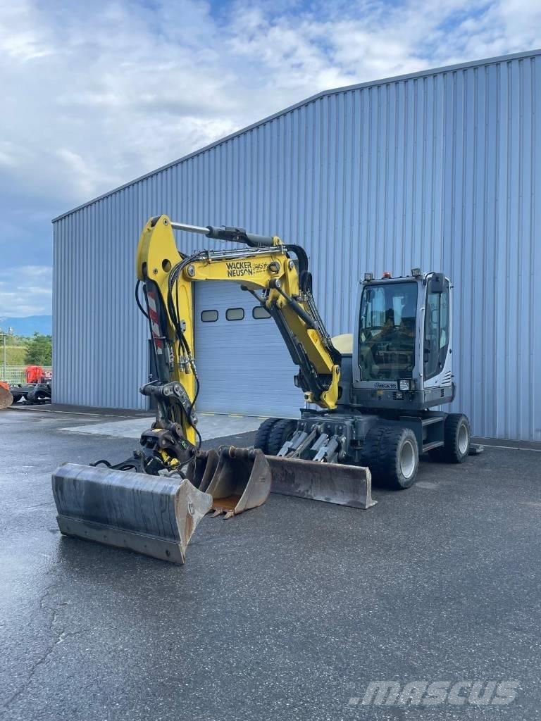 Wacker Neuson W65 Колісні екскаватори