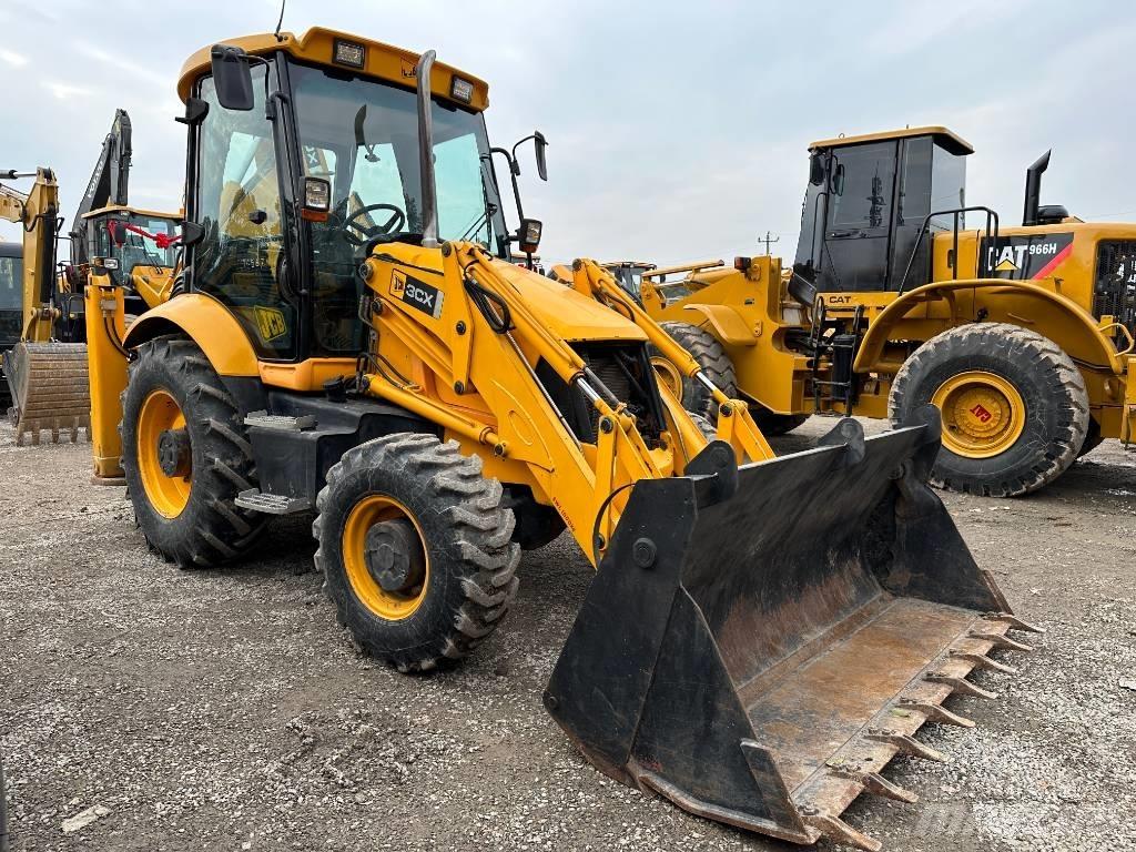 JCB 3 CX Екскаватори-навантажувачі