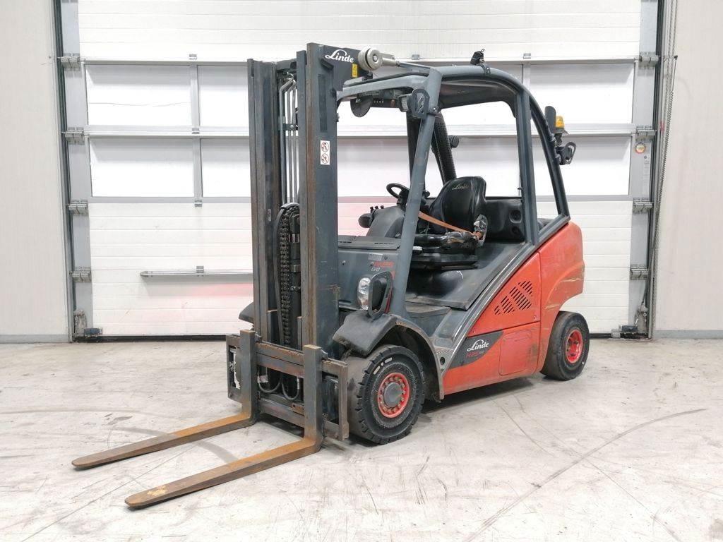 Linde H25D-02 Дизельні навантажувачі