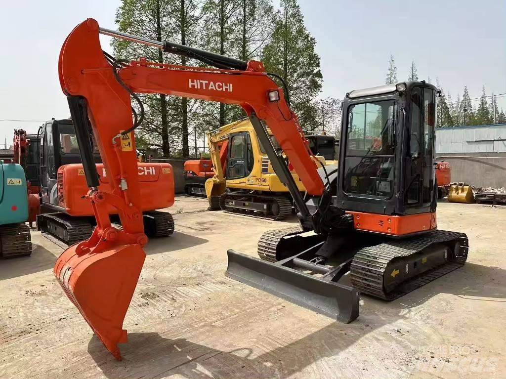 Hitachi ZX 50 U Міні-екскаватори < 7т