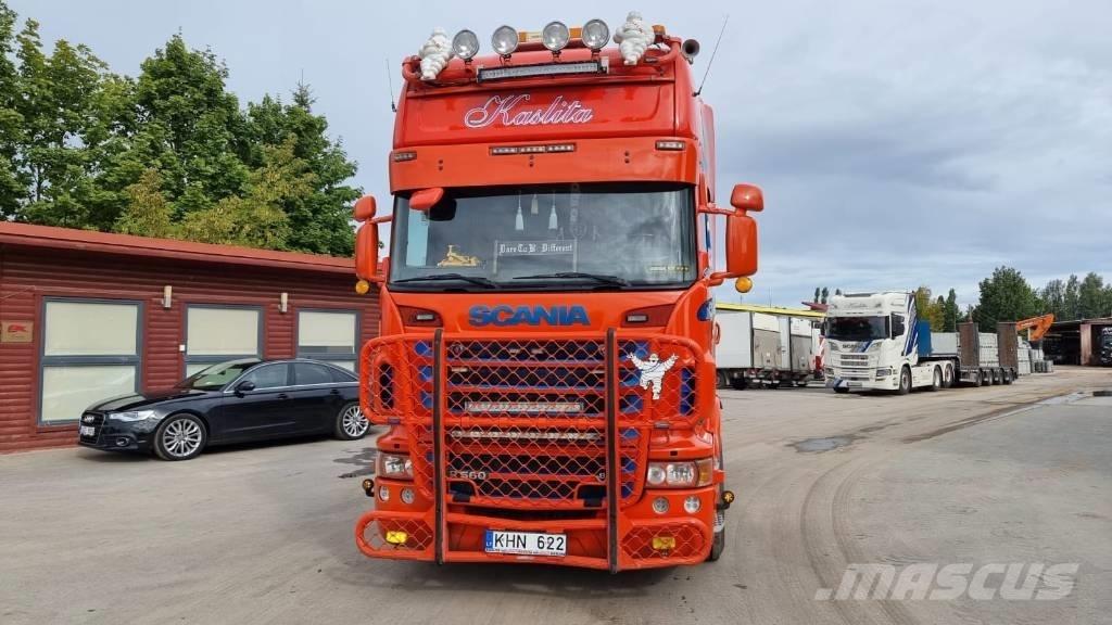 Scania R 560 Тягачі