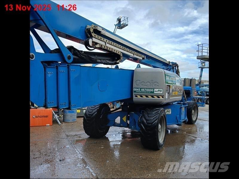 Genie ZX 135/70 Колінчаті підйомники