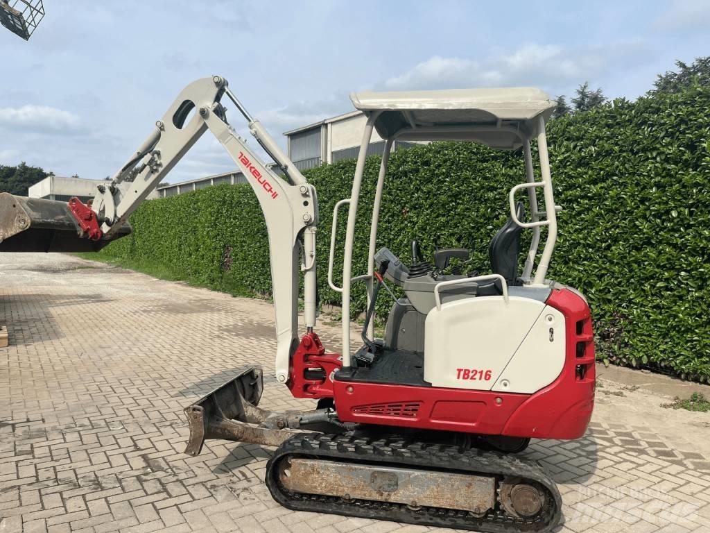 Takeuchi TB 216 Міні-екскаватори < 7т