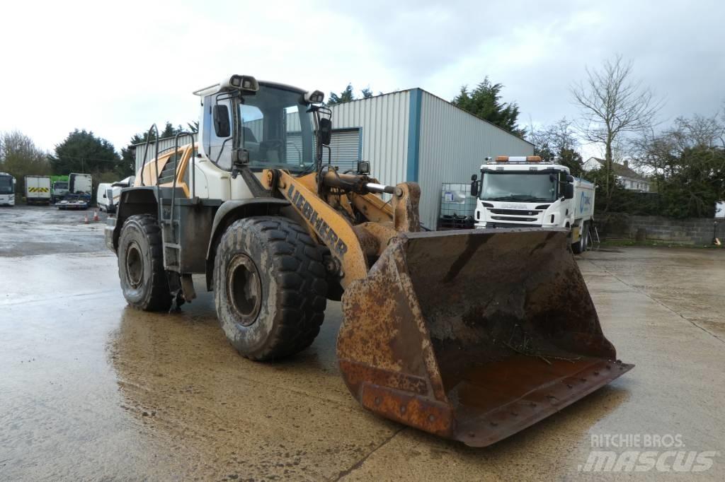 Liebherr L 556 Фронтальні навантажувачі