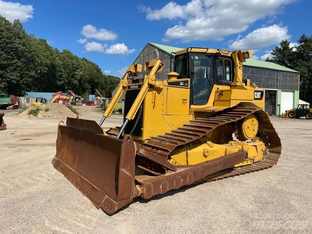 CAT D 6 T LGP Гусеничні бульдозери