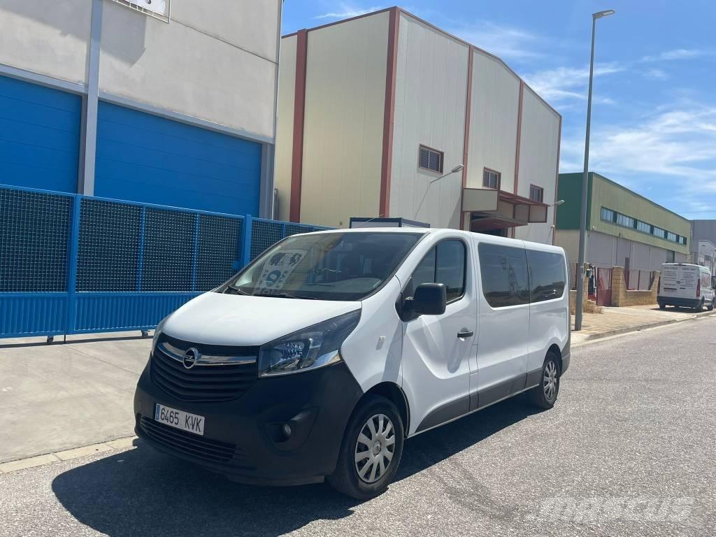 Opel VIVARO Панельні фургони