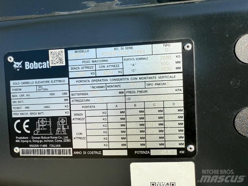Bobcat D 25 S-9 Дизельні навантажувачі