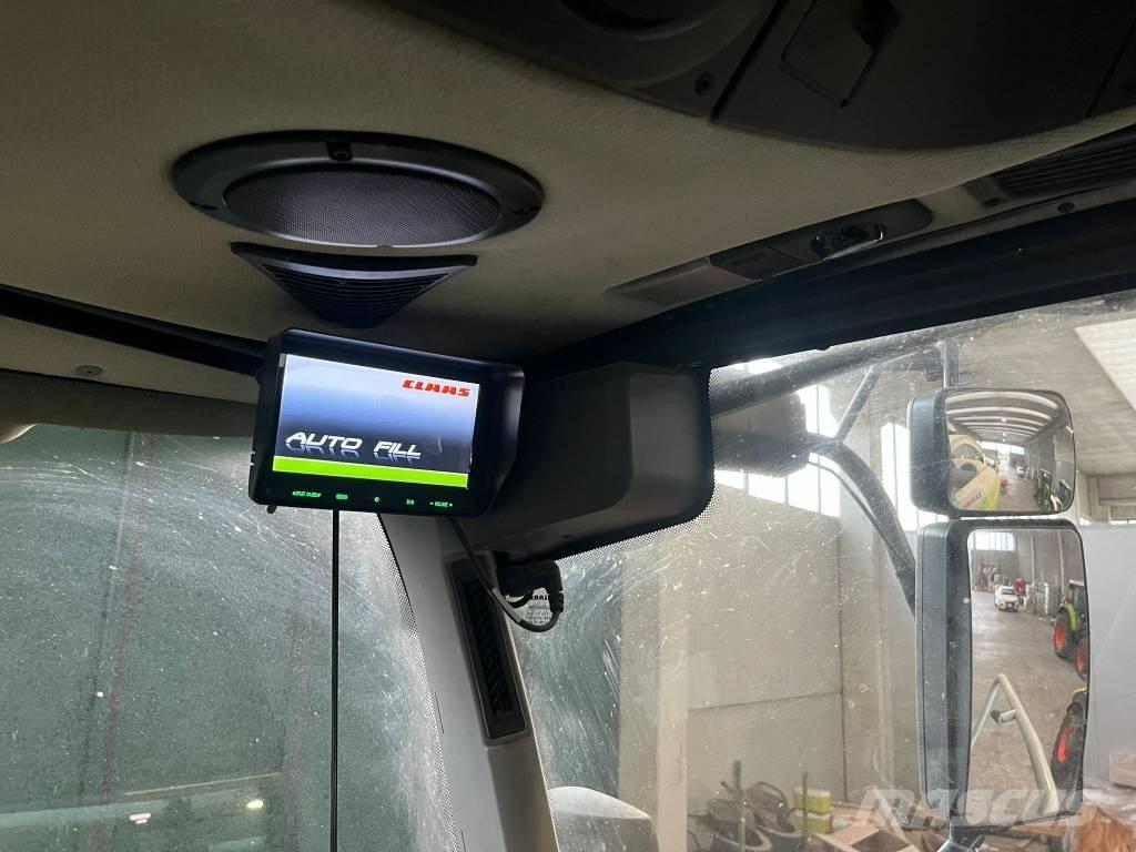 CLAAS Jaguar 970 Кормозбиральні комбайни