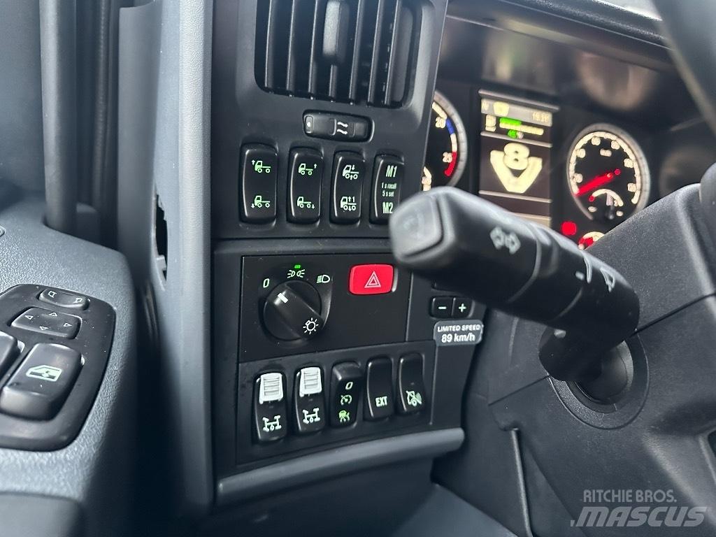 Scania R580 6x2*4 Вантажівки з гаковим підйомом