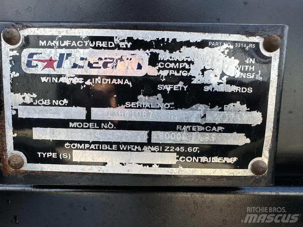 Mack GU813 Контейнеровози