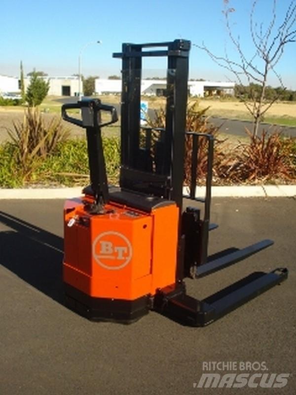 Raymond BT RSX 20/25 Навісні вилочні підйомники для вантажівок