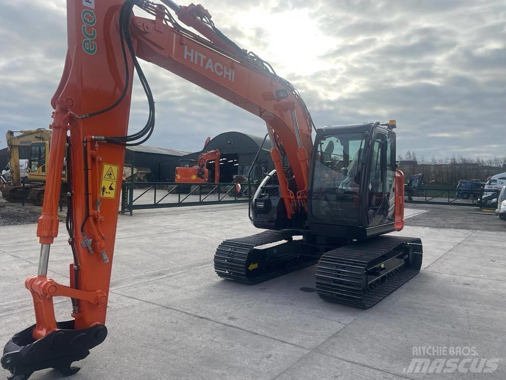 Hitachi ZX 135 US-6 Гусеничні екскаватори