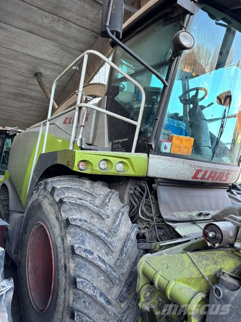 CLAAS Jaguar 970 Кормозбиральні комбайни