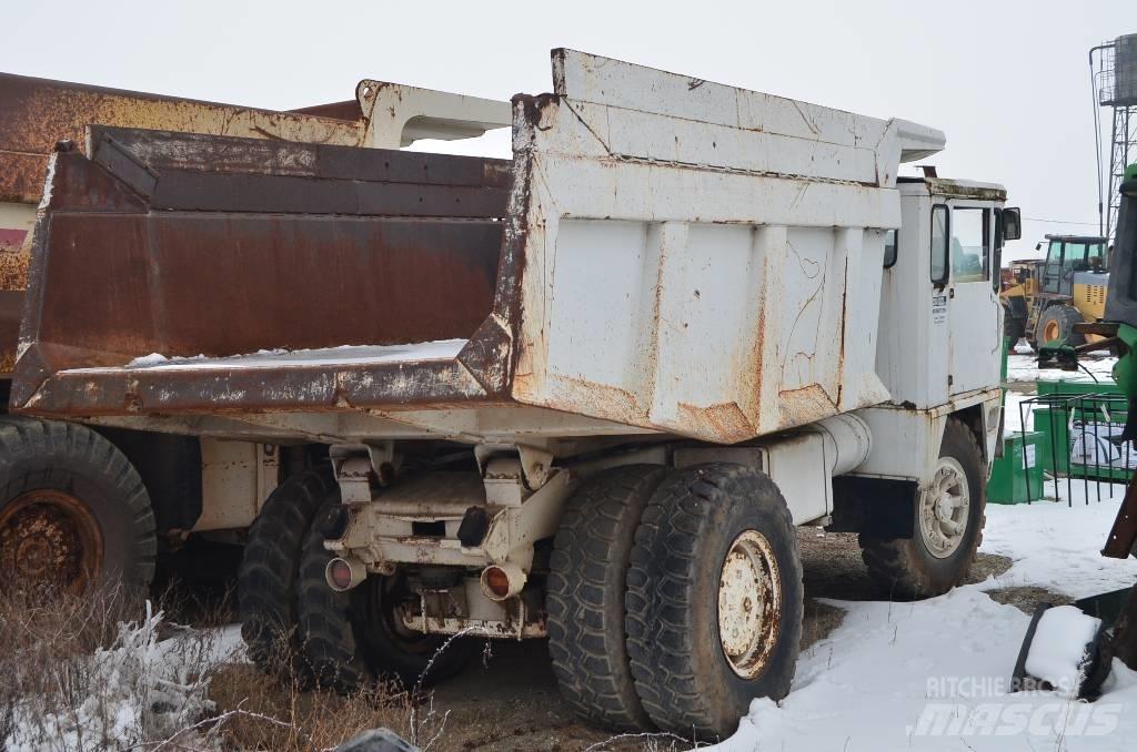  Rigid Astra Bm22 Кар`єрні самоскиди