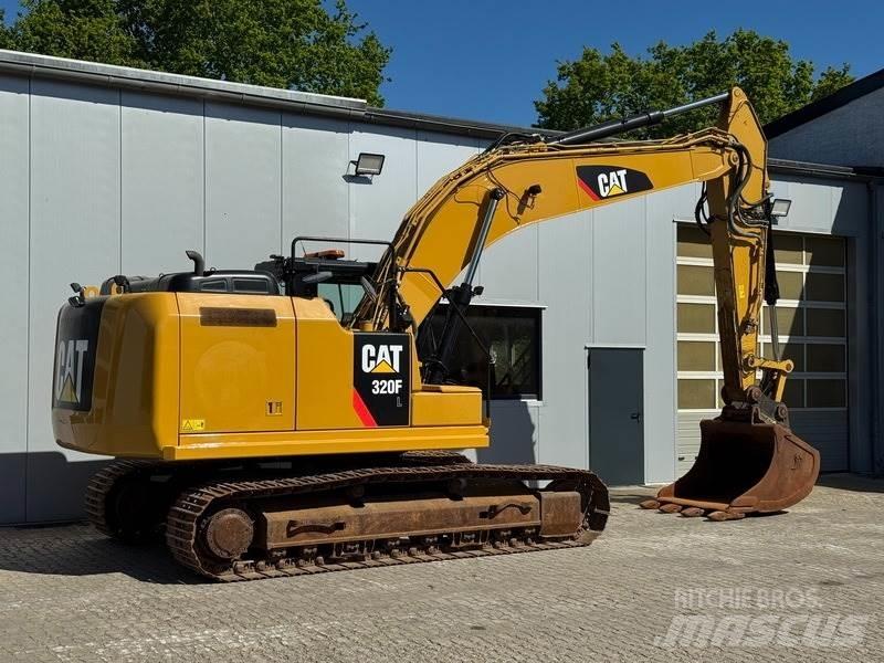 CAT 320 FL Гусеничні екскаватори