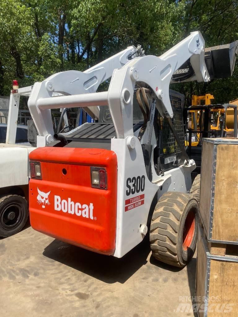 Bobcat S 300 Міні-навантажувачі
