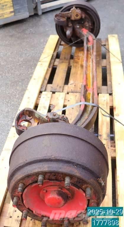 Scania P 82 M Осі