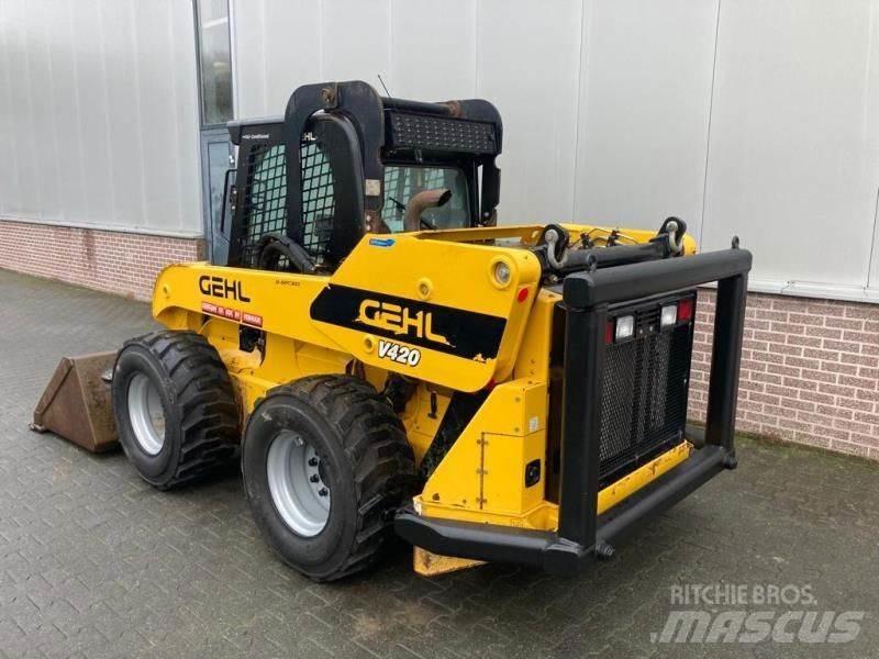 Gehl V420 Міні-навантажувачі