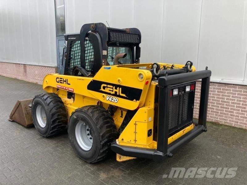Gehl V420 Міні-навантажувачі