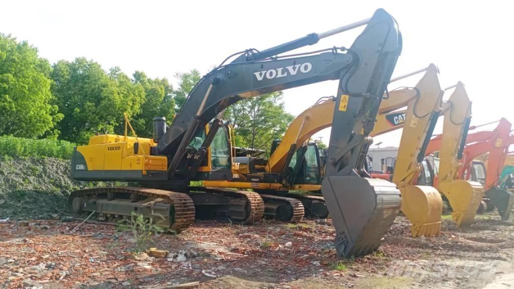 Volvo EC 360 Гусеничні екскаватори