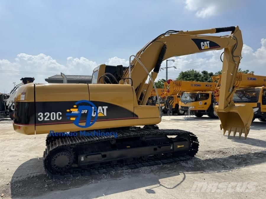CAT 320 C Гусеничні екскаватори