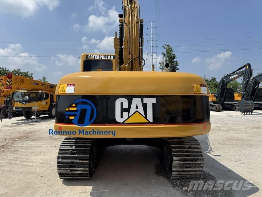 CAT 320 C Гусеничні екскаватори