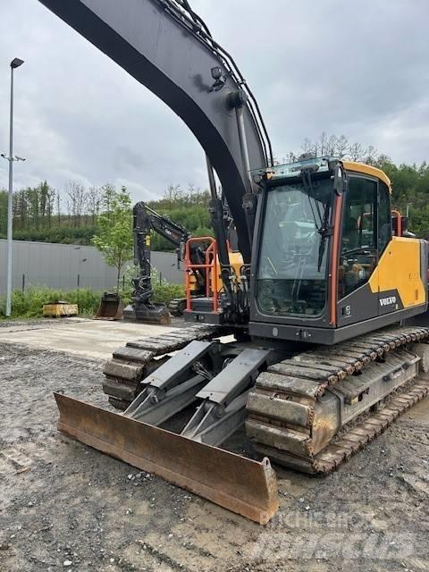 Volvo EC 160 E Гусеничні екскаватори