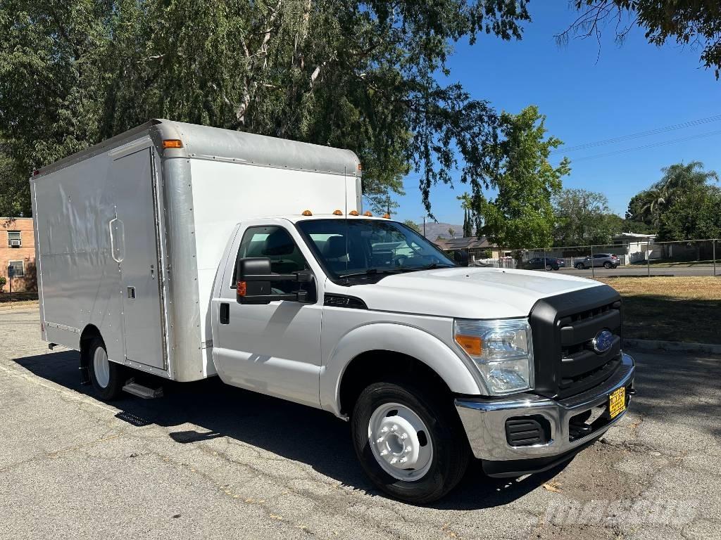 Ford F 350 Пікапи / Бічне розвантаження