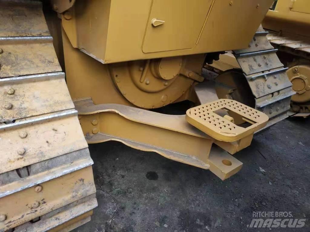 CAT D 5 M Гусеничні бульдозери