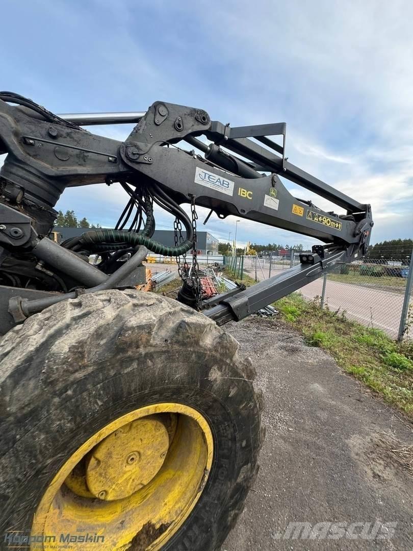 John Deere 1470G Харвестери