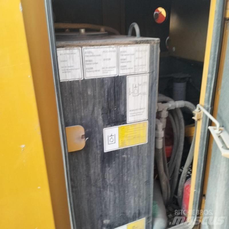 Sany SCC600A Гусеничні крани