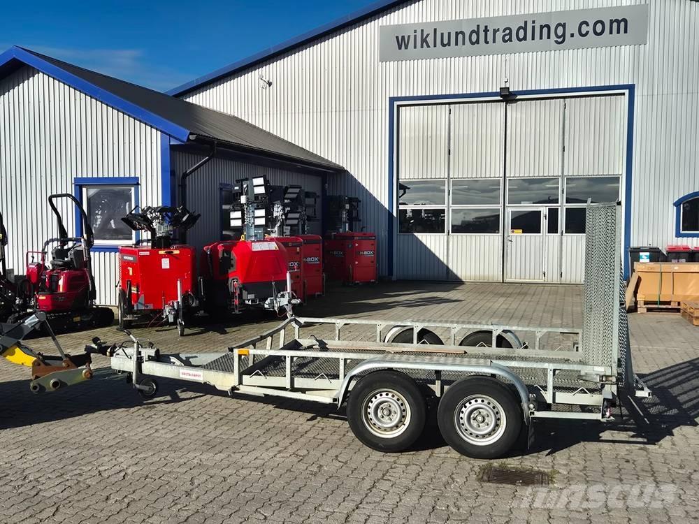  Bålsta Maskin släp Низькорамні причепи