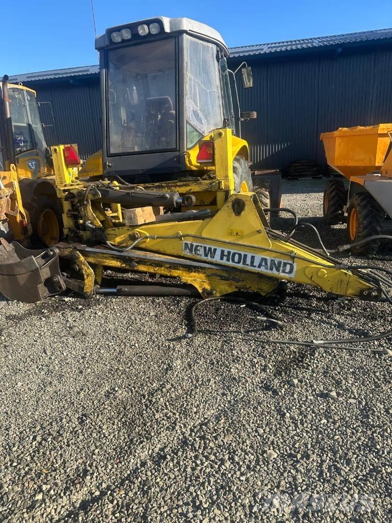 New Holland LB 110 B Кабіна