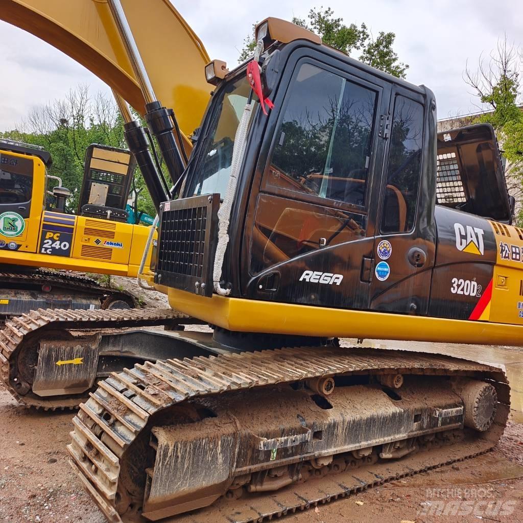 CAT 320 D Гусеничні екскаватори