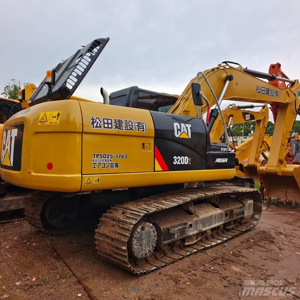 CAT 320 D Гусеничні екскаватори