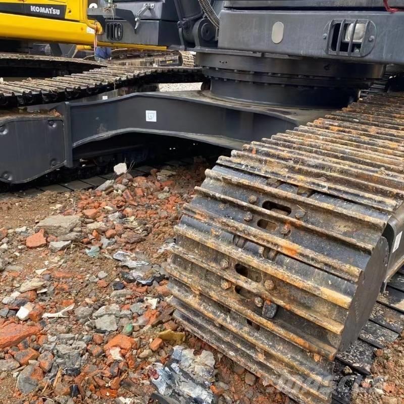 Volvo EC 240 Гусеничні екскаватори