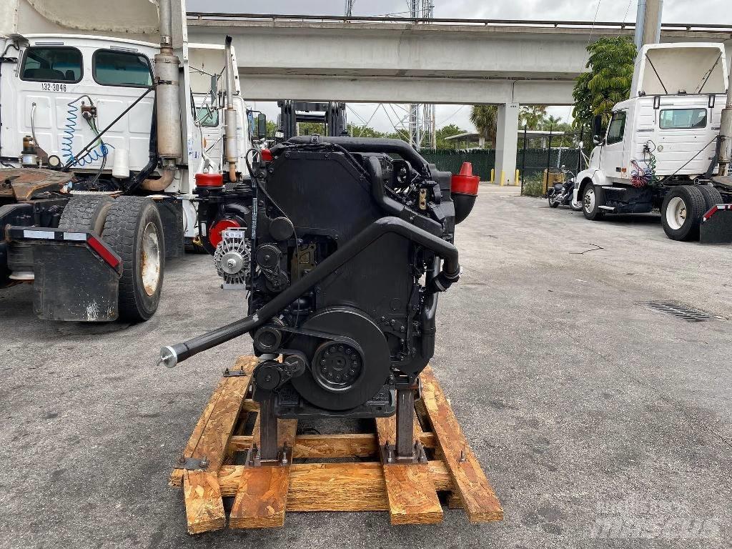 Cummins QSX15 Двигуни
