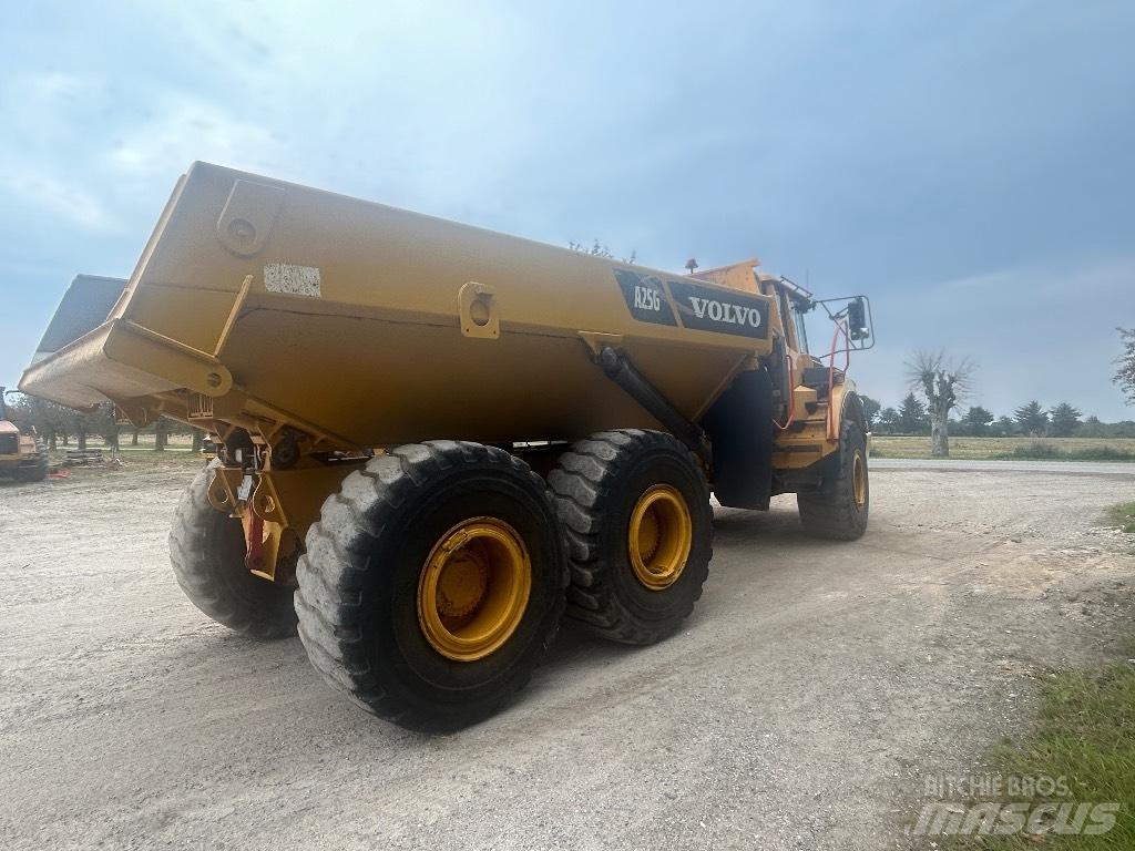 Volvo A 25 G / A25G Зчленовані самоскиди