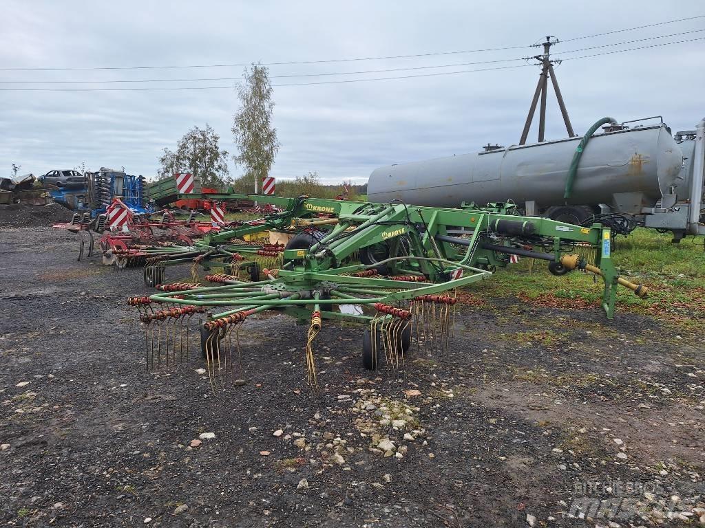 Krone Swadro 1400 Граблі і сінозворушувачі
