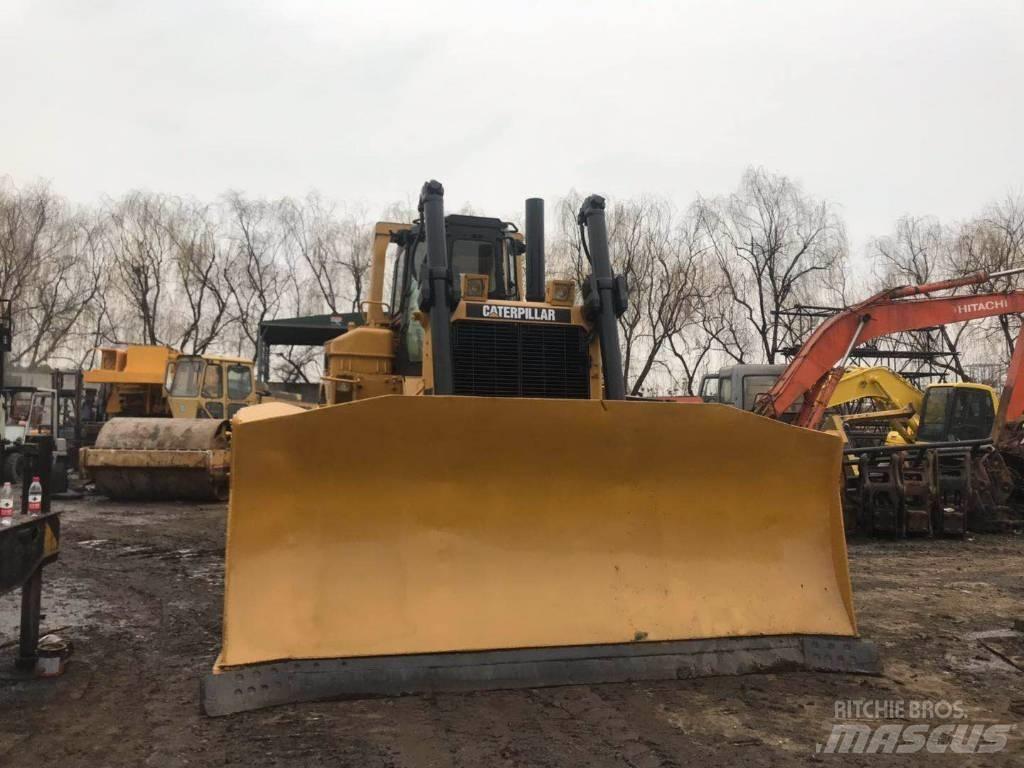 CAT D8N Гусеничні бульдозери